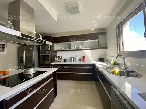 Departamento en Venta de 5 ambientes