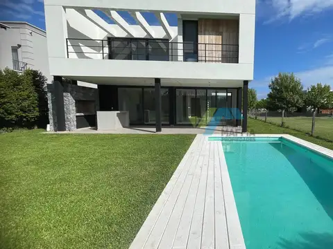 Casa  en Venta en Castaños, Nordelta, Tigre