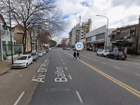 Avenida Ricardo Balbin e/ Rivera y Ugarte