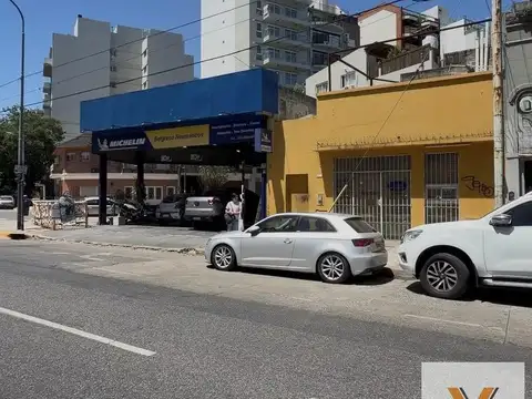 Avenida Ricardo Balbin e/ Rivera y Ugarte