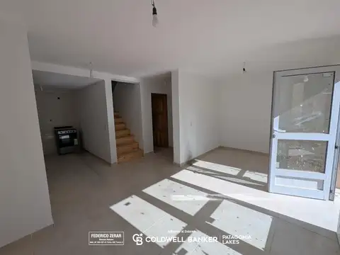 Depto Tipo Casa 3 ambientes con 2 baños