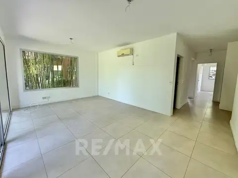 Departamento en Alquiler en Villa del Lago, USD 800