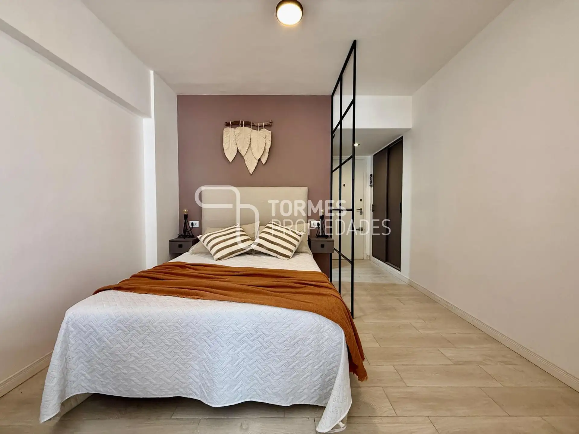 Depto 1 amb, 29m² con balcón en Paseo Aldrey