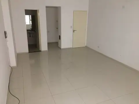 OFICINA PUERTO NORTE CON COCHERA