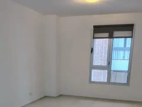 Oficina en Alquiler en Puerto Norte, $ 430.000