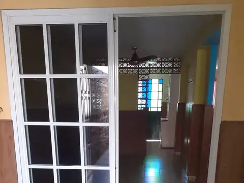 Comandante Espora 700