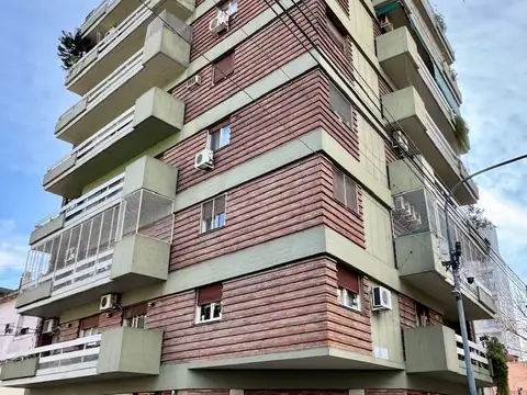 EXCEP SEMIPISO 4 AMB AL FTE  AMP BALCON Y  COCHERA FIJA