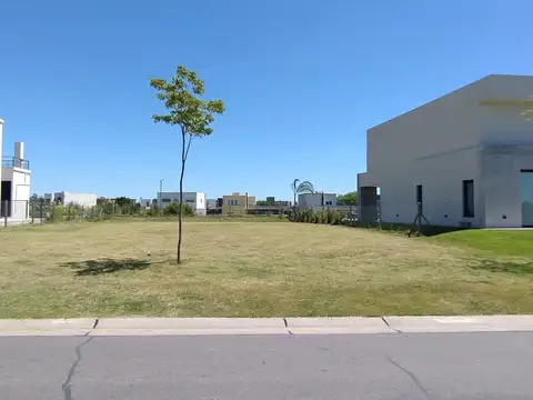Lote en Venta, 600m2, en Barrio Riberas, Puertos del Lago, Escobar, GBA Norte