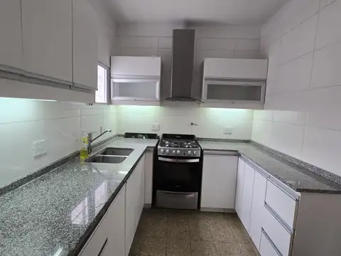 Depto Tipo Casa en Venta 30 años