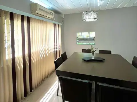 Imponente Casa De Categoria En Venta 