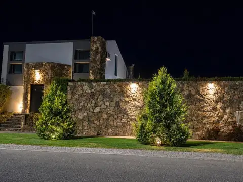 Casa en Venta en El Challao, Las Heras