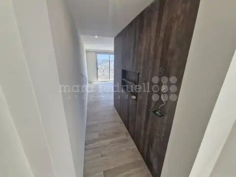 AV PTE PERON 100, Piso 1