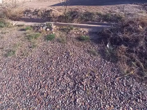 Terreno en Venta 18  mts Fondo