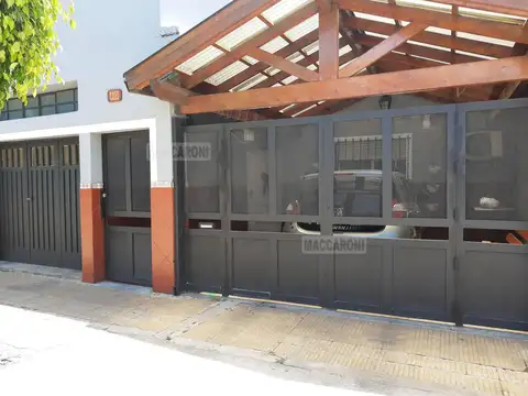 Casa - Venta - Argentina, La Matanza - FIGUEROA ALCORTA, PTE. 3958