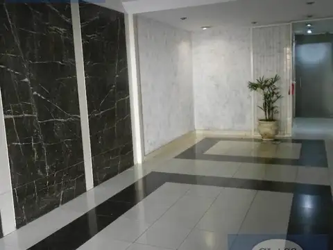 Avenida La Plata 100, Piso 6