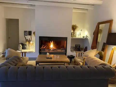 Casa en venta en estancia atamisque, tupungato