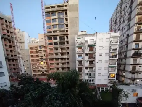 Teniente Benjamín Matienzo 2400, Piso 5