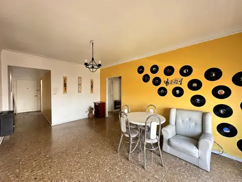 Avenida Juan Bautista Justo 5400