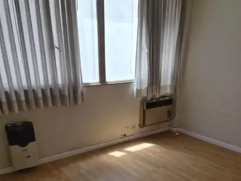 Oficina en Venta 60 años