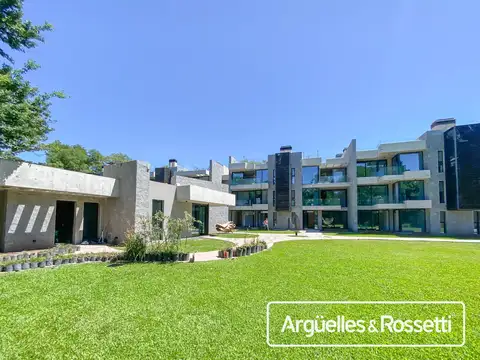 Departamento en Venta en Fisherton, USD 185.000