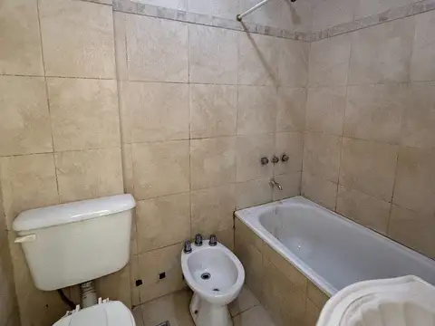 Departamento 3 ambientes con 1 baño