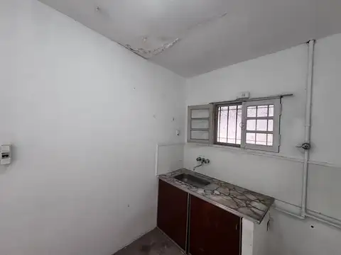 Depto Tipo Casa en Alquiler 40 años