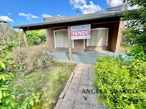 San Lorenzo, Parada Robles.