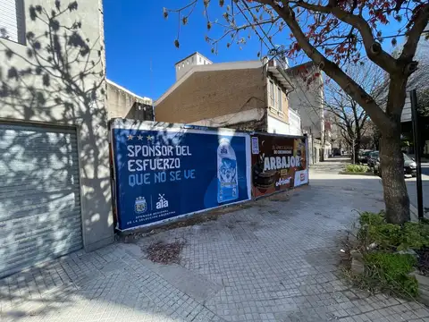 Terreno en Venta 8  mts Frente