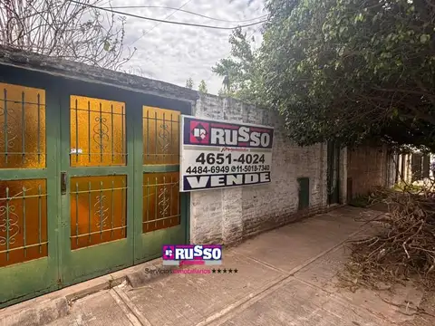 Venta Casa 2 Ambientes a Reciclar- Ramos Mejia