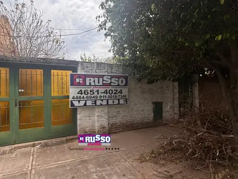 Venta Casa 2 Ambientes a Reciclar- Ramos Mejia