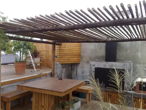 Casa 5 ambientes con 2 baños
