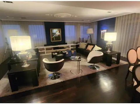 Departamento 7 ambientes con 4 baños