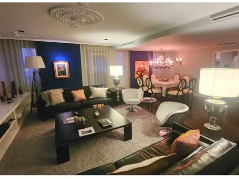 Departamento en Venta con 2 cocheras