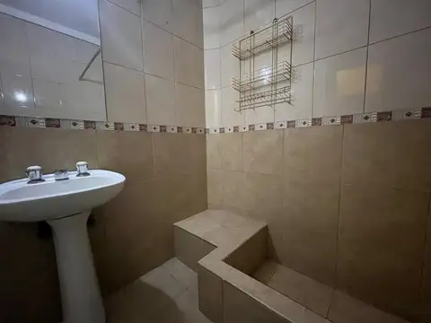 Depto Tipo Casa en Venta en Moron Sur, USD 49.500