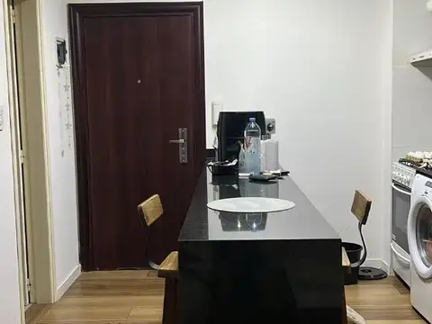 Avellaneda 715bis , Piso 2