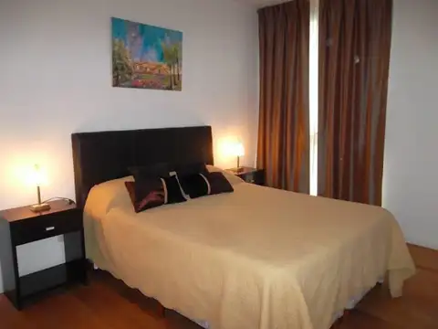 Olga Cossettini 100, Piso 1