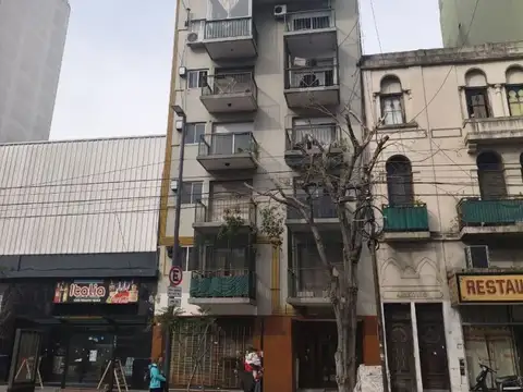 Departamento - Alquiler - Argentina, Barracas - REG. DE PATRICIOS, AV. 300