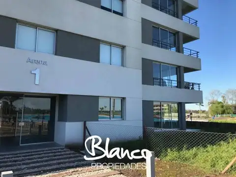 Departamento en Alquiler con 1 cocheras