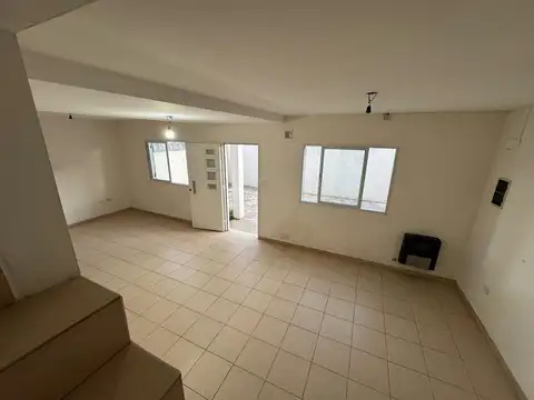 Departamento 4 ambientes con 1 baño
