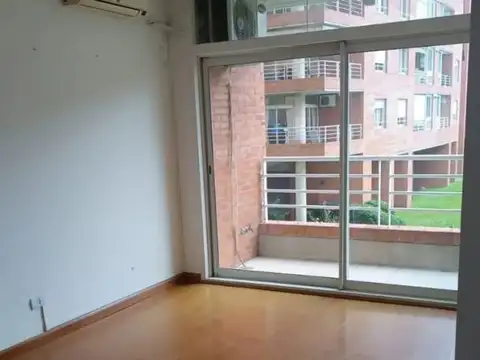 Avenida Del Libertador 8500, Piso 1