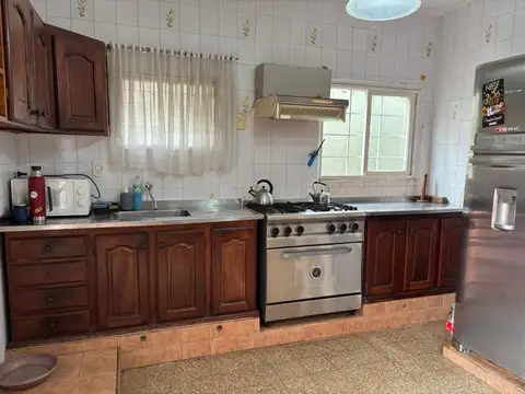 VENTA DE INTERESANTE PROPIEDAD BONEO 3000