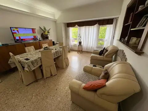 Depto Tipo Casa en Venta de 3 dormitorios