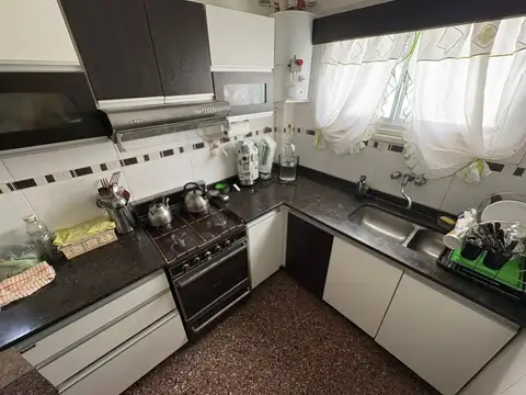 Depto Tipo Casa 4 ambientes con 2 baños