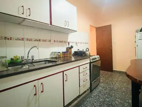 Depto Tipo Casa en Venta 26 años