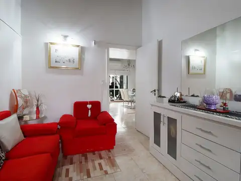 Casa en Venta en Lomas De Zamora, USD 140.000