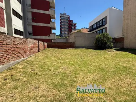 Terreno en Venta 15  mts Frente