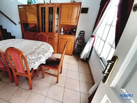 Casa 4 ambientes con 1 baño
