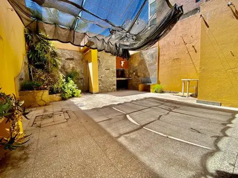 Local en Alquiler 45 años