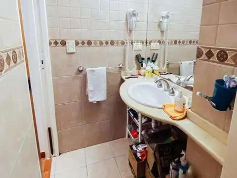 Casa en  202 e/ 42 y 43 48