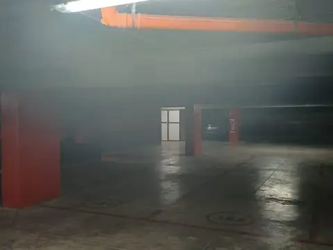 Cochera en godoy Cruz- Edificio Natania 61- 